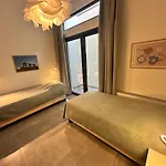 Villa Location For 6 Or 8 Guests, 3 Bathrooms & Private Pool Mesokhórion