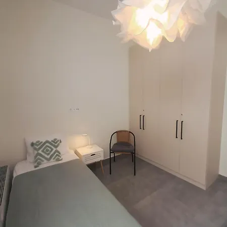 Passion 4 Bedroom & Private Pool In Town