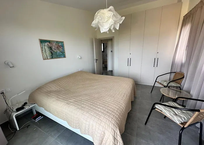 Location For 6 Or 8 Guests, 3 Bathrooms & Private Pool Villa Mesochorion (Evrytania)